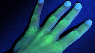 Hand UV-Lampe Fluoreszenz