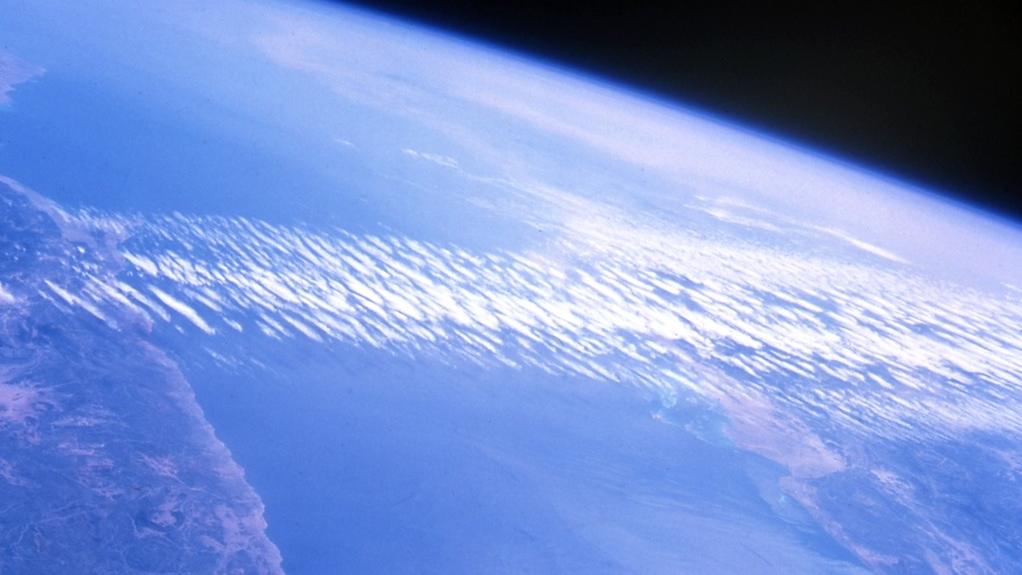 Erde Atmosphäre Wolken Wolkenband